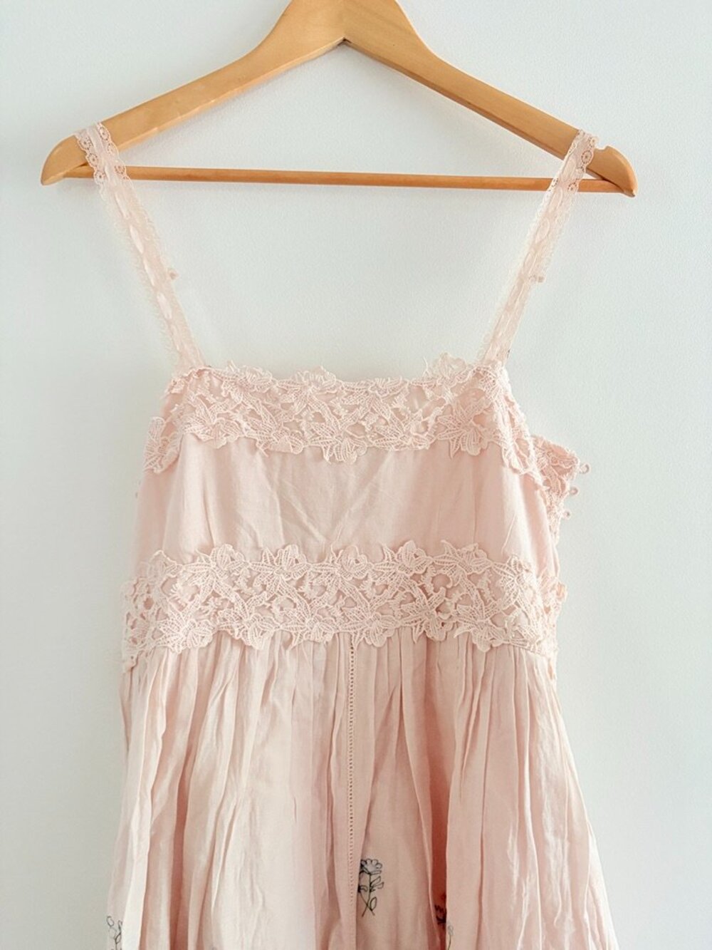 Caroline Constas Daisy Lace Maxi Dress NWT Floral Embroidered Pink Size Large - Picture 4 of 10